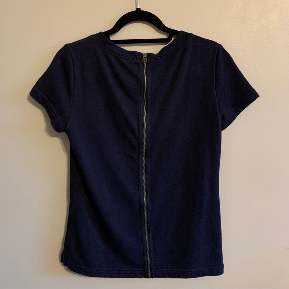Sz. Med Gap “Bay Area” true indigo zipper back shirt